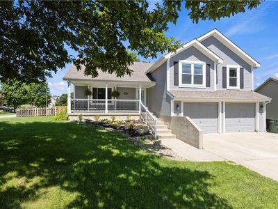 3812 Clayton Dr