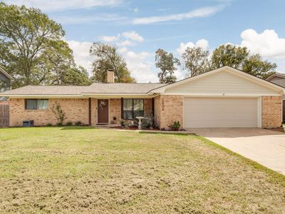 Property at 2608 Sandlewood Ct, College Station, TX
