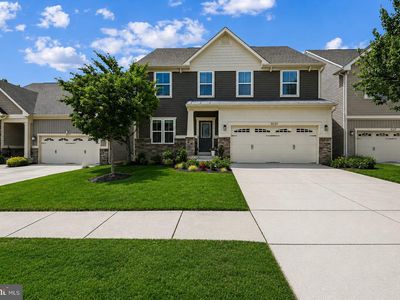 8124 Meadowgate Cir