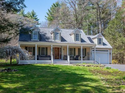 Property at 5 Goodwin Road, Hampton Falls, NH