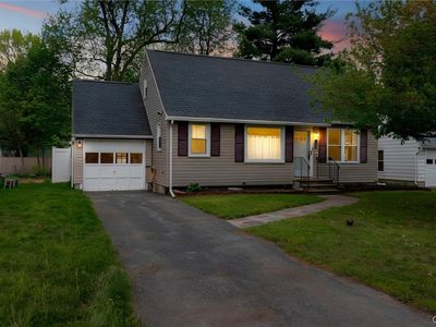 150 Crystal Dr