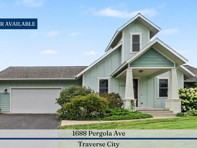 1688 Pergola Ave