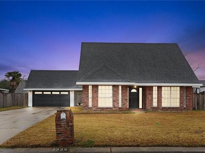 2235 Laurel Valley Dr