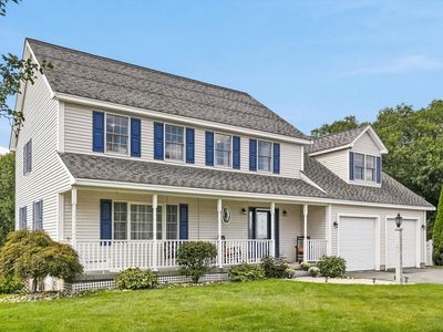 33 Fairway Dr
