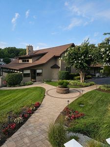 23145 Lake Dr