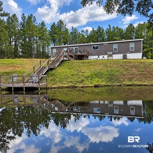 205 Gibson Ln