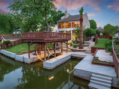 734 Lake View Dr