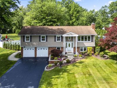 7 Saratoga Drive