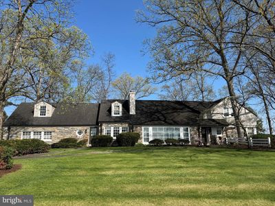 30 Longview Dr