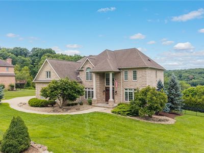 2183 Grandeur Dr