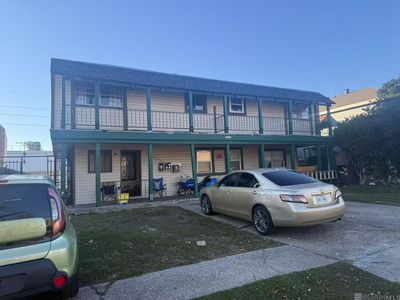 3549 Martinique Ave