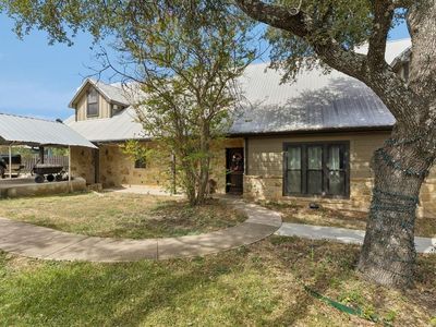 10111 Signal Hill Rd