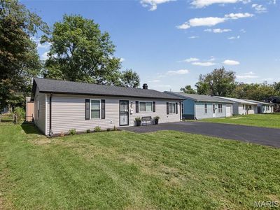 Property at 45 Saint Henry Dr, Cahokia, IL