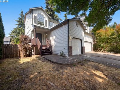 451 NW Yosemite Ter