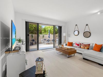 201 Crandon Blvd APT 143