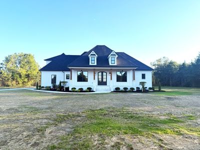 4879 Crescent Ln