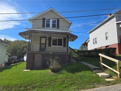 807 Wood St