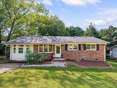 Property at 48 Carriage Dr, Greenville, SC
