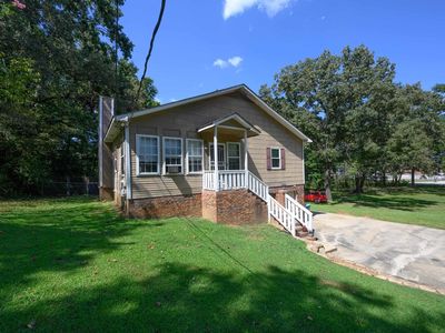 2528 Rhody Dr