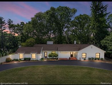 1257 Charrington Rd