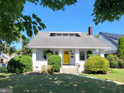 555 Highland Way