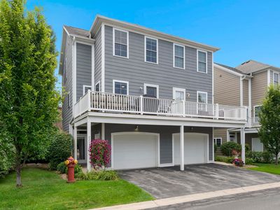 220 Midtown Dr