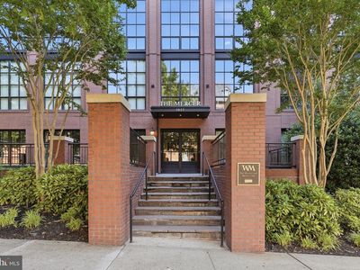1615 N Queen St #M304
