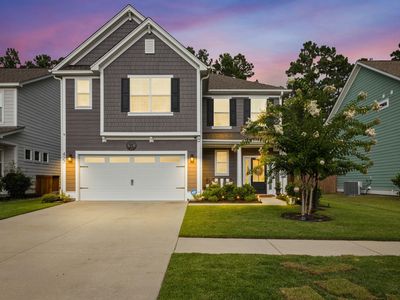 427 Whispering Breeze Ln