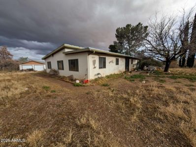 4937 S Santa Ana Ave