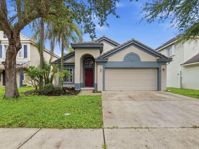9823 N Grand Duke Circle