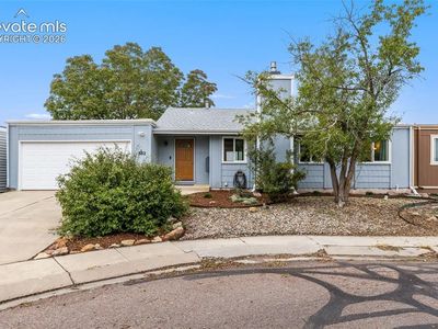 882 San Antonio Pl