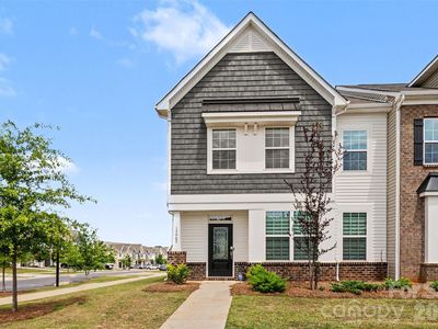 13905 Castle Nook Dr
