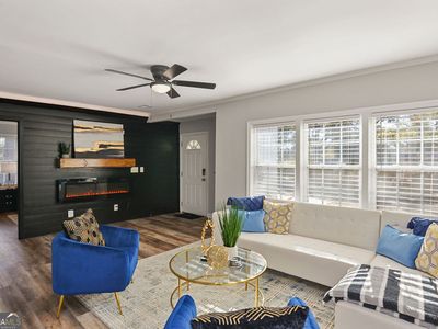 1917 Spring Ave