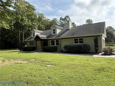 261 Tuckahoe Dr