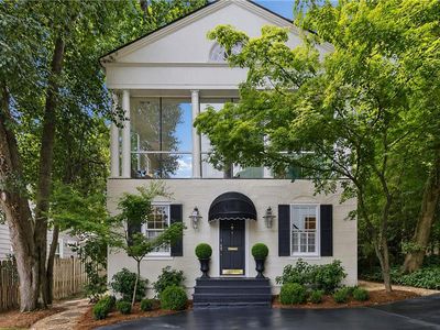 317 Beverly Rd NE
