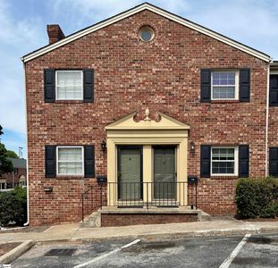 2530 E North St Unit 3-B