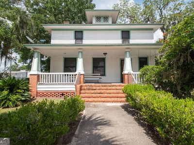 Property at 400 1st St, Folkston, GA