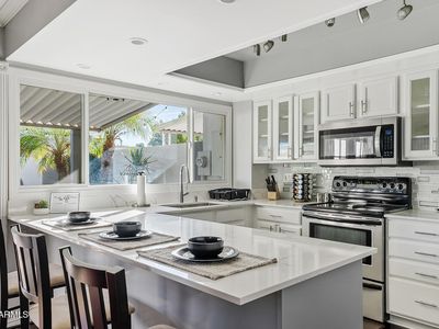 8242 E ORANGE BLOSSOM Lane