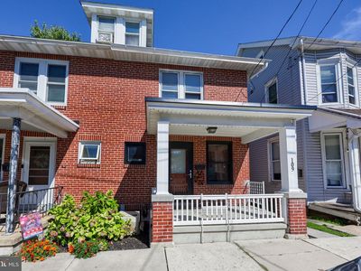 109 W Fulton St