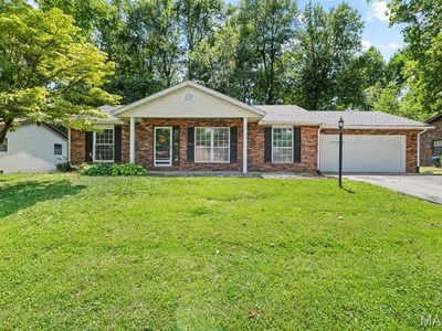 Property at 125 Turnbridge Dr, Swansea, IL