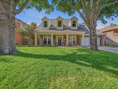 2908 Woodhaven Dr
