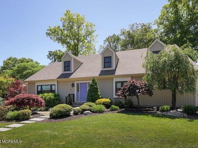 3 Baskenridge Drive
