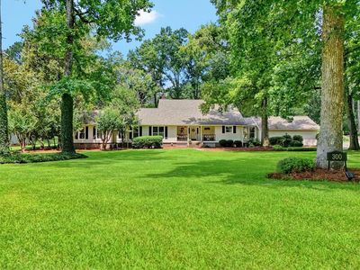 300 Lodge Dr