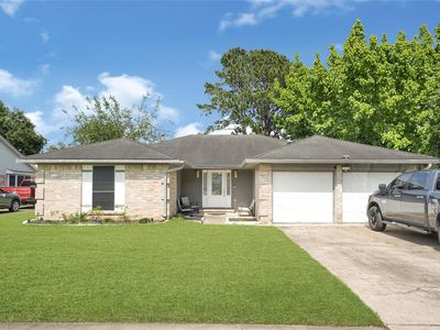 15707 Boulder Oaks Dr