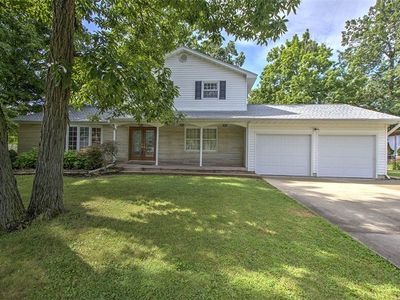 6535 John Dr