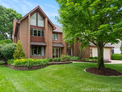 809 Glenmore Ct