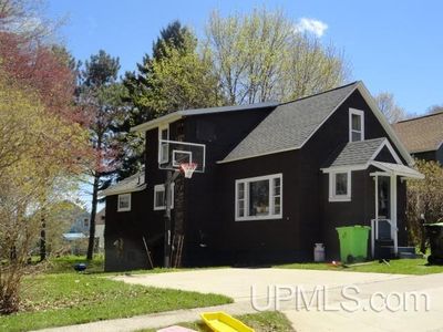 Property at 207 Chestnut St, Munising, MI