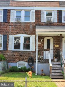 402 Old Riverside Rd