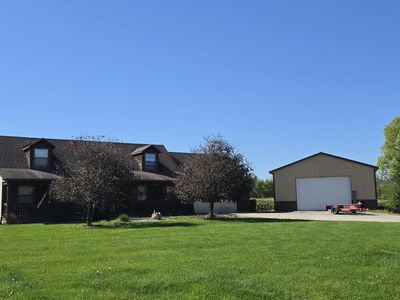 5102 N 300 W