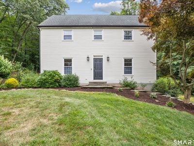 Property at 270 Guinevere Ridge, Cheshire, CT